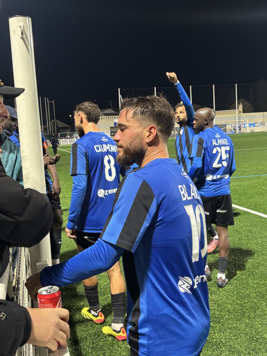 saverio0677's tweet photo. NATIONAL 2
L’AS Cannes confirme ses progrès du moment en mêlant solidarité et rigueur.
3eme succès consécutif hier soir en championnat à Bobigny face au #FC93.
#ascannes #National2 #N2 #FFF https://t.co/FOWZlBZewP