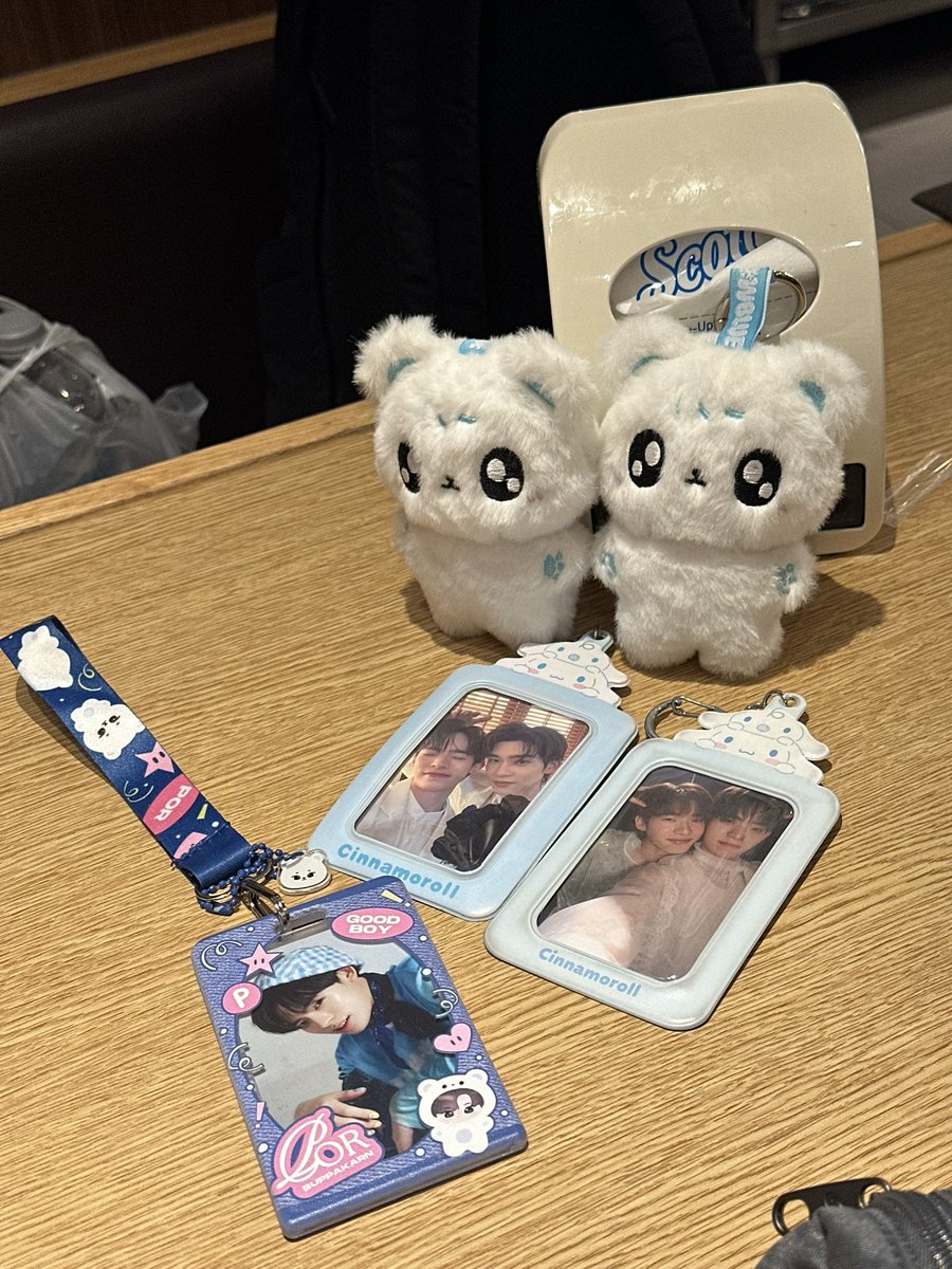 justyourmoonn's tweet photo. เช็คๆ คั้บบ พาอ้วมมากินข้าวว🐻❄️🐶
#LittlePrinceSnowBlue
@Muayyy_li @opalspnk https://t.co/PZp1Jp74Q7