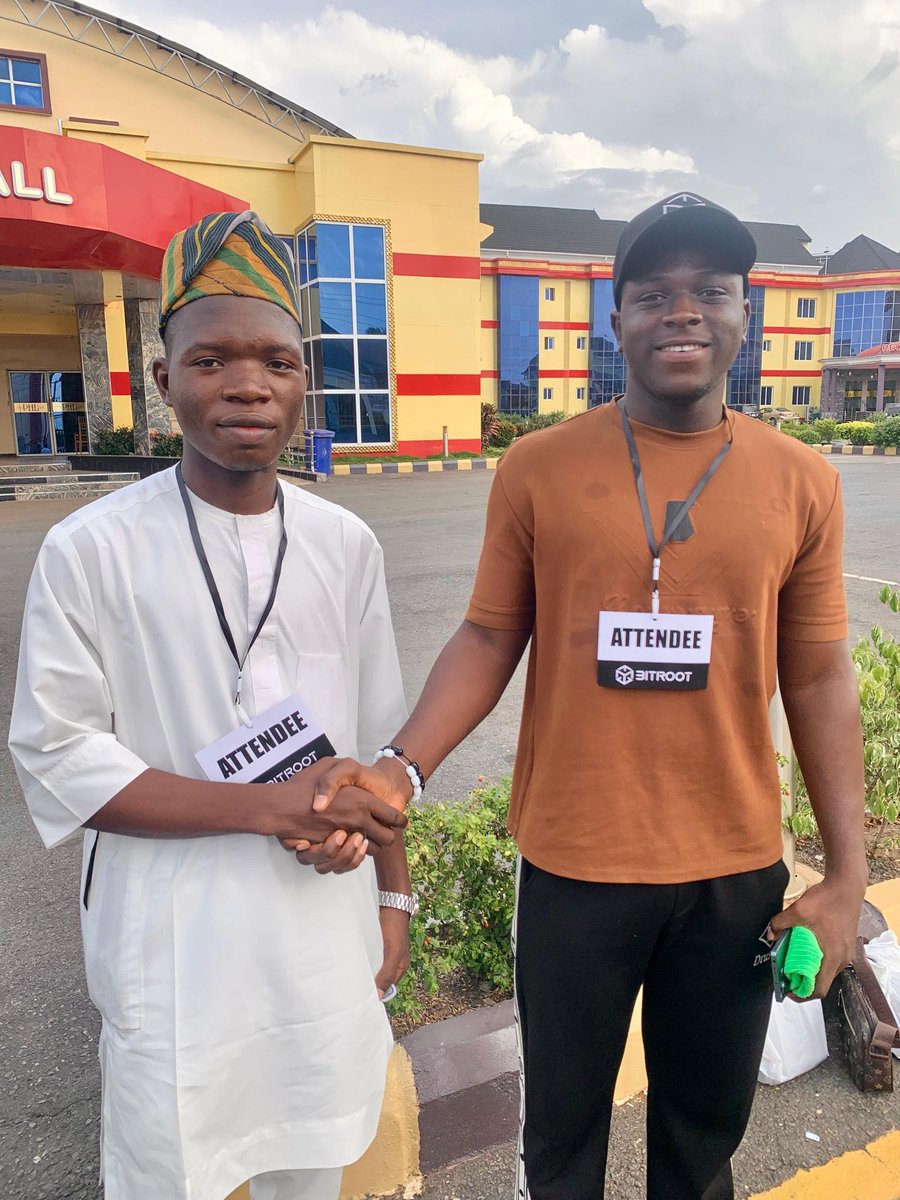 LFarouq88887's tweet image. Just attended the #Bitroot Conference Ilorin  🌍
Grateful for the exposure, insights &amp;amp; connections 🔥
One thing’s clear, Success is a game of Obsession, and your Exposure defines your level of it.

Stay obsessed.  Keep building. 💪🏽
#Web3ToAfrica #BitrootConference #PhantomOpined