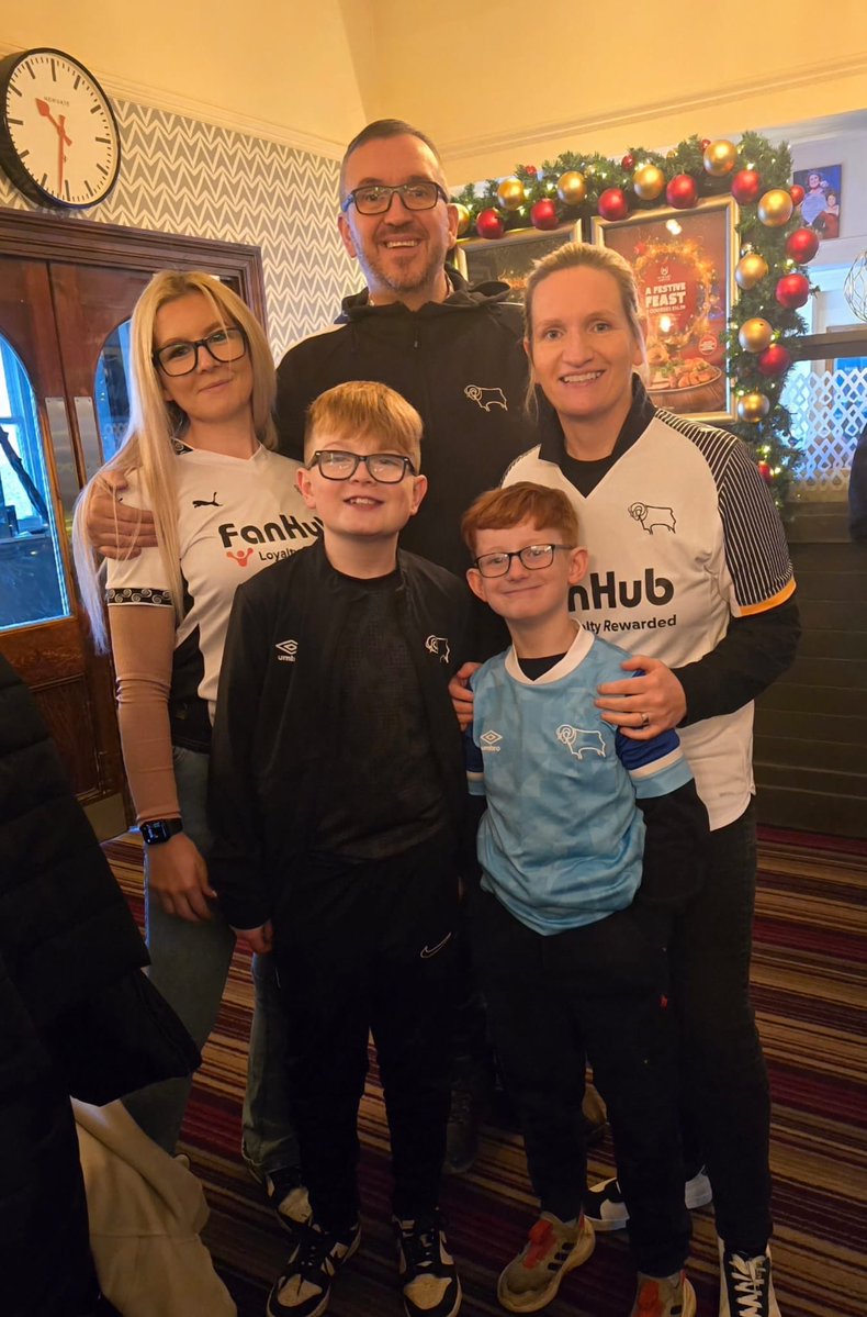 AlastairRichar5's tweet image. Blackburn away 🐏🐏🐏🐏#dcfc