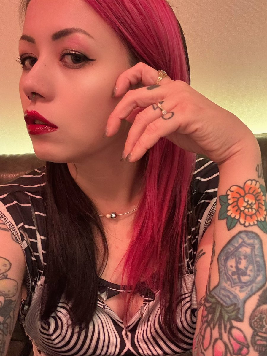 周年イベント一発目後で顔が溶けかけてるけど <a href="/hakka2bunnoichi/">ハッカニブンノイチ</a> まもなくOPEN🔔✨