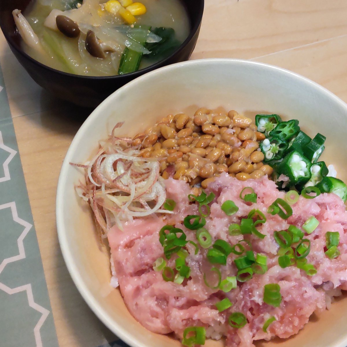 おゆはん!
ネギトロねばねば丼
具沢山味噌汁