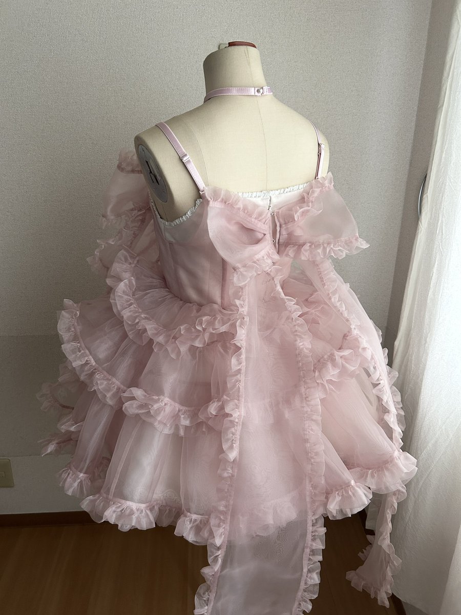 natsumiabe_723's tweet image. yosugala MIKU BIRTHDAY LIVE 2025
黒坂未来さんのバースデイ衣装制作させていただきました。

私に担当させていただきありがとうございました🎀
お誕生日おめでとうございます👑💐

ライブめちゃよくて涙🫶🥹

@yosugala_info 
@miku_ysgl