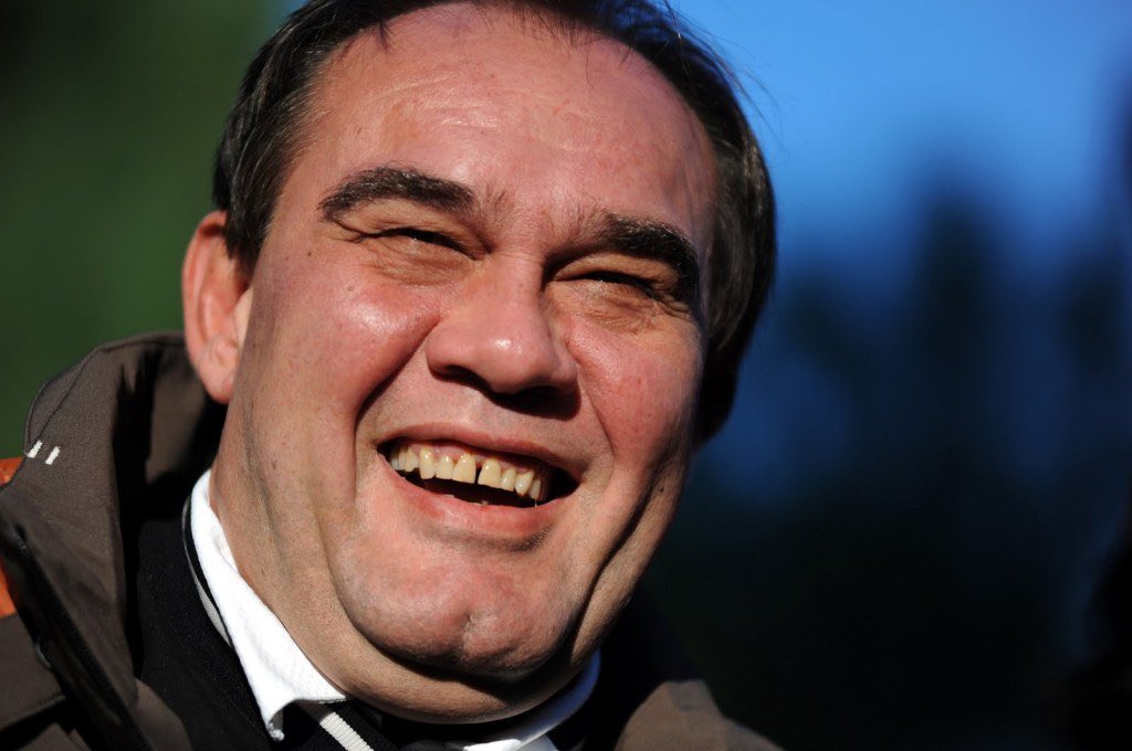 ‘Yasal Kumar’ Milli Piyango'nun yılbaşı büyük ikramiyesi 800.000.000 TL olarak belirlendi.

Bilet alacak mısınız ?

• Çeyrek bilet: 200 TL
• Yarım bilet: 400 TL
• Tam bilet: 800 TL

Yıllara göre yılbaşı büyük ikramiyesi:

• 2014 – 50 milyon TL
• 2015 – 55 milyon TL
• 2016 –