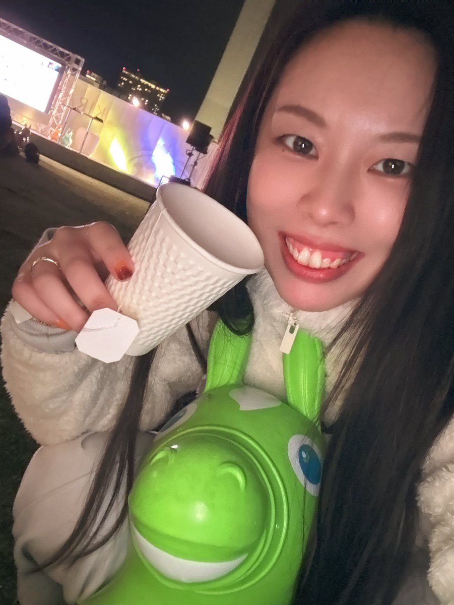 tie09brilla's tweet photo. 疲れてるけど元気〜!
去年より速くゴールできてよかったよ〜!!
#歩くは冒険だ
#stswalk https://t.co/Gsmzqmpb1n