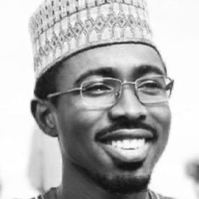 This girl was the reason one of the biggest influencers who spoke up for the people of Northern Nigeria on insecurity was arrested. That incident was a huge setback for the North and a clear sign of lost patriotism.

And now, she’s suddenly calling on Northerners to start posting