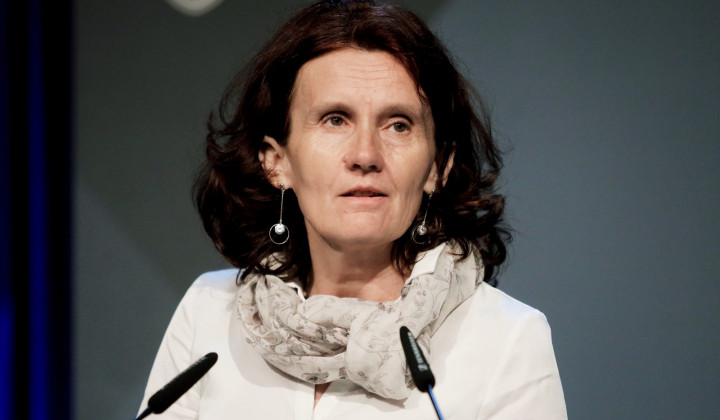 »Jaz si samo želim, da bodo naši bolniki še naprej verjeli v to, da se živeti splača, da bodo zaupali, da imajo z naše strani še vedno neomajno podporo in da se bomo trudili njihove preizkušnje olajšati, kar se da,«  je dejala mag. Mateja Lopuh, dr. med.
radio.ognjisce.si/+og66g