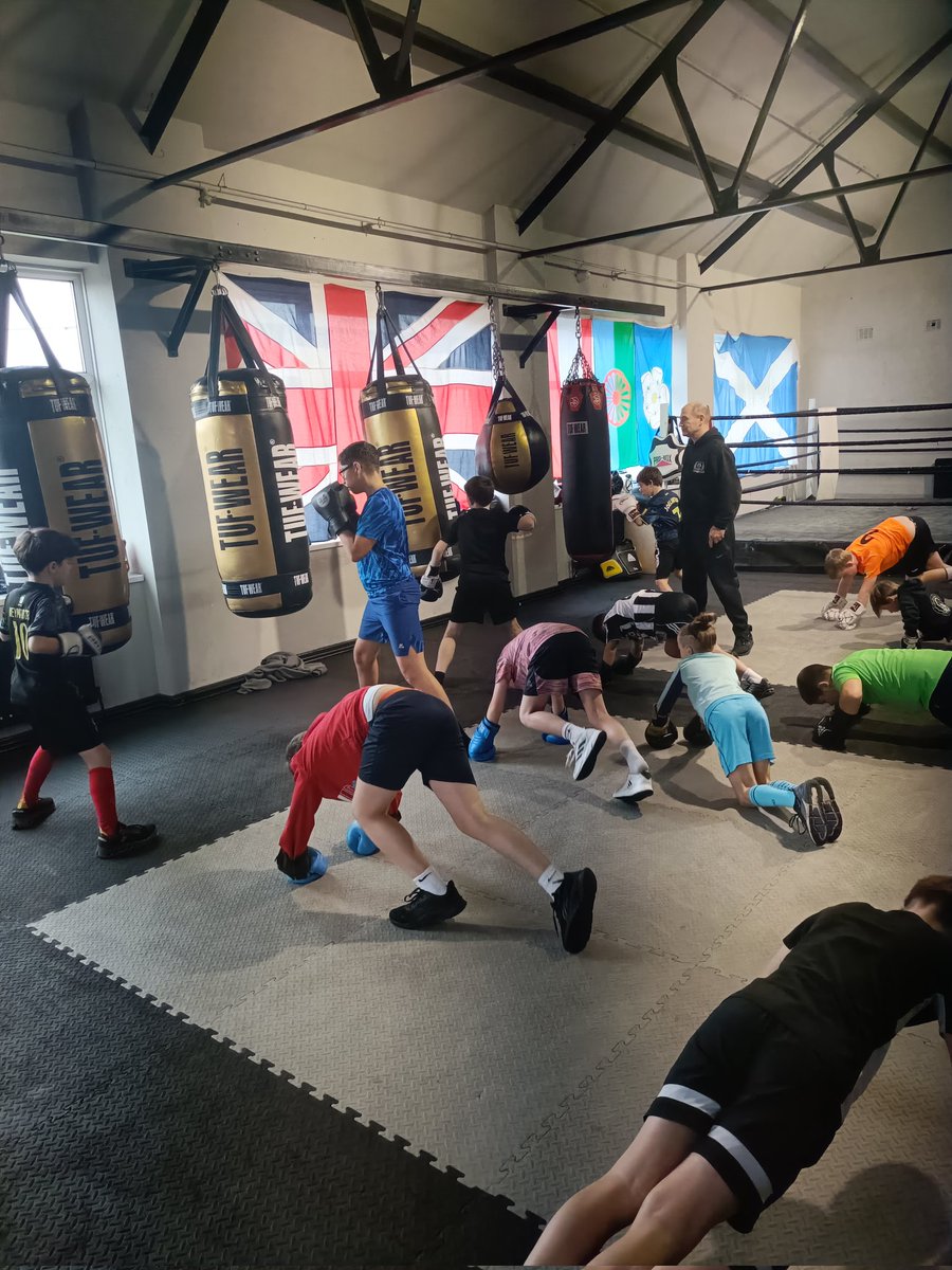 Ⓜ️artin Hewitt tweet media