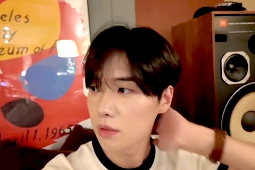 koguma501's tweet photo. (VLOG) jaynlee 밴드 드러머 브이로그 / 드러머의 하루 / jaynlee live 녹음 현장 https://t.co/jqVgVbE6X4 @YouTubeより
대구빡님 ブイログ❣️
お友達といる時のジェユンㅎㅎ
초딩같은 재윤이도 있고 섹시한 재윤이도 있었다😍
#JAEYUN #재윤 #JAYN
#JAYNLEE #제인리 https://t.co/OpMl5X95g8