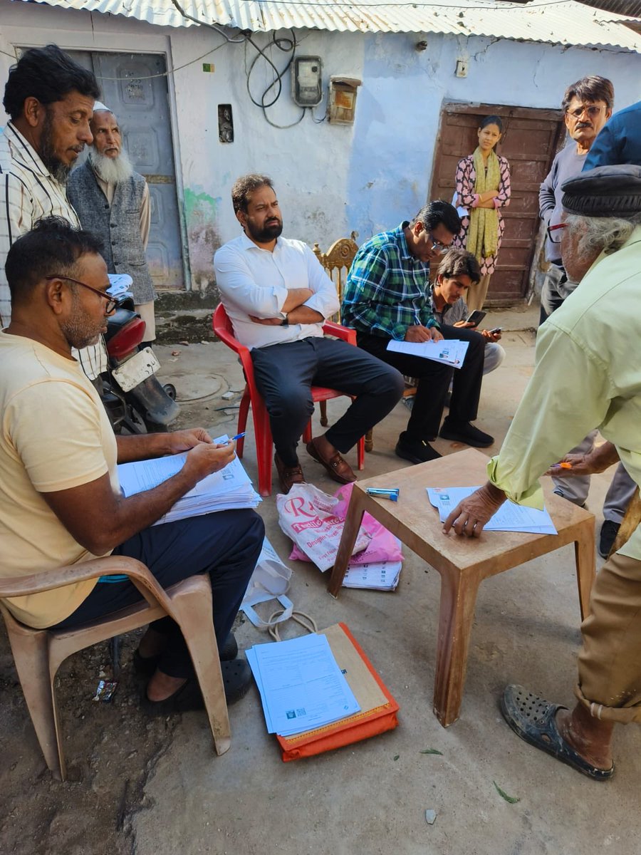 Hukmirulaniya's tweet image. Enumeration Forms distribution @AC_Tonk #SIR #Monitoring #ERO_Tonk
@CeoRajasthan @Deo_Tonk