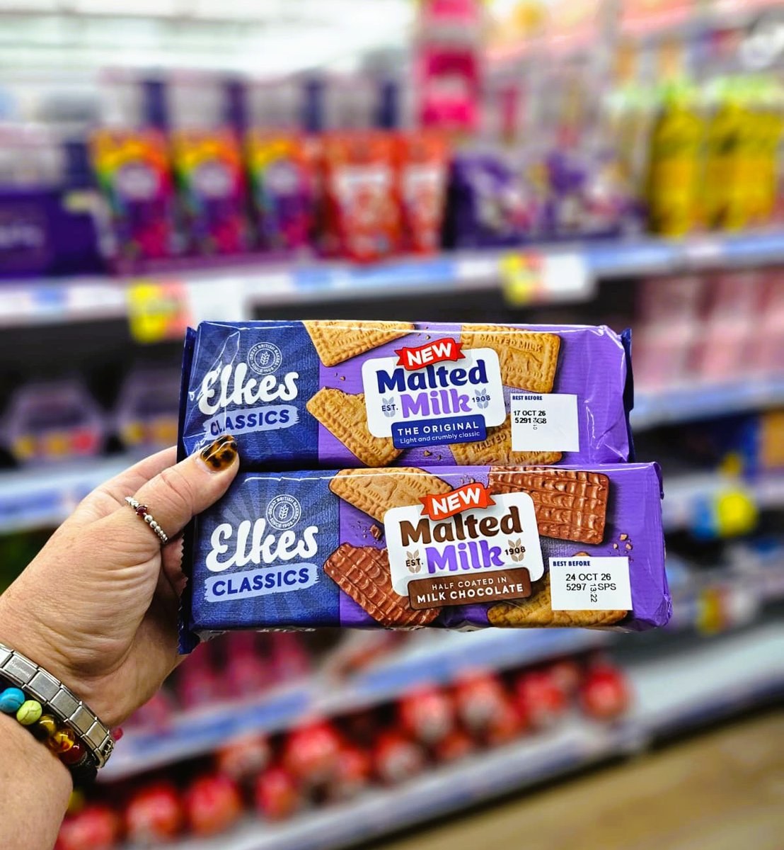 Poundstretcher1's tweet image. Sweet news! 😍 Elke's biscuits have just landed in-store!

Even better they are perfect for dunking in your cuppa ☕🍪 Pop in today grab your favourites while they’re fresh on the shelves! Prices start from 89p

#NewInStore #ElkesBiscuits #TreatYourself