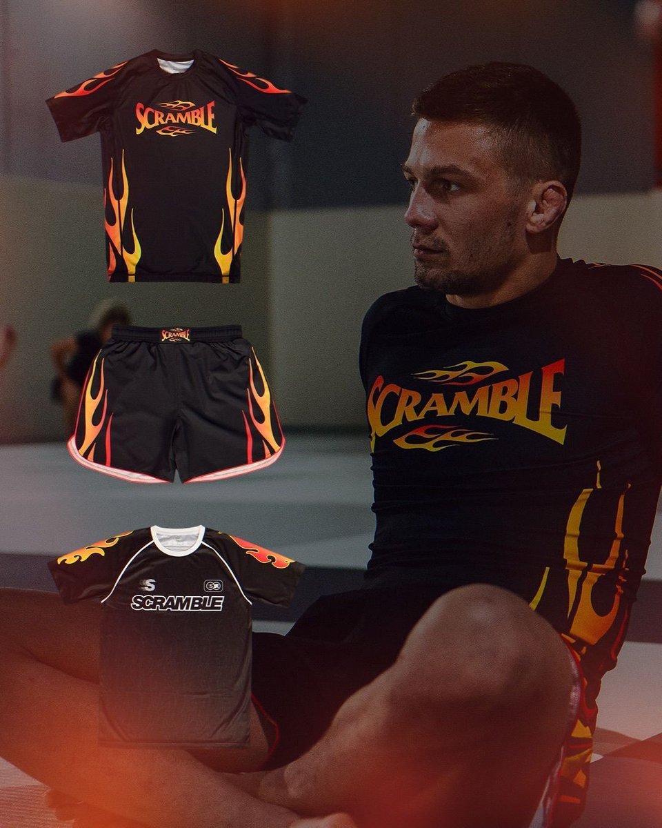 SCRAMBLEJP's tweet image. 🔥 新作NOGIセット登場！ 🔥
「1998」が 🔥FIRE🔥 と ❄️ICE❄️ の2カラーで登場！
あなたはどっち派⁉️ 👀

💥 発売日：11月15日 16:00〜 💥