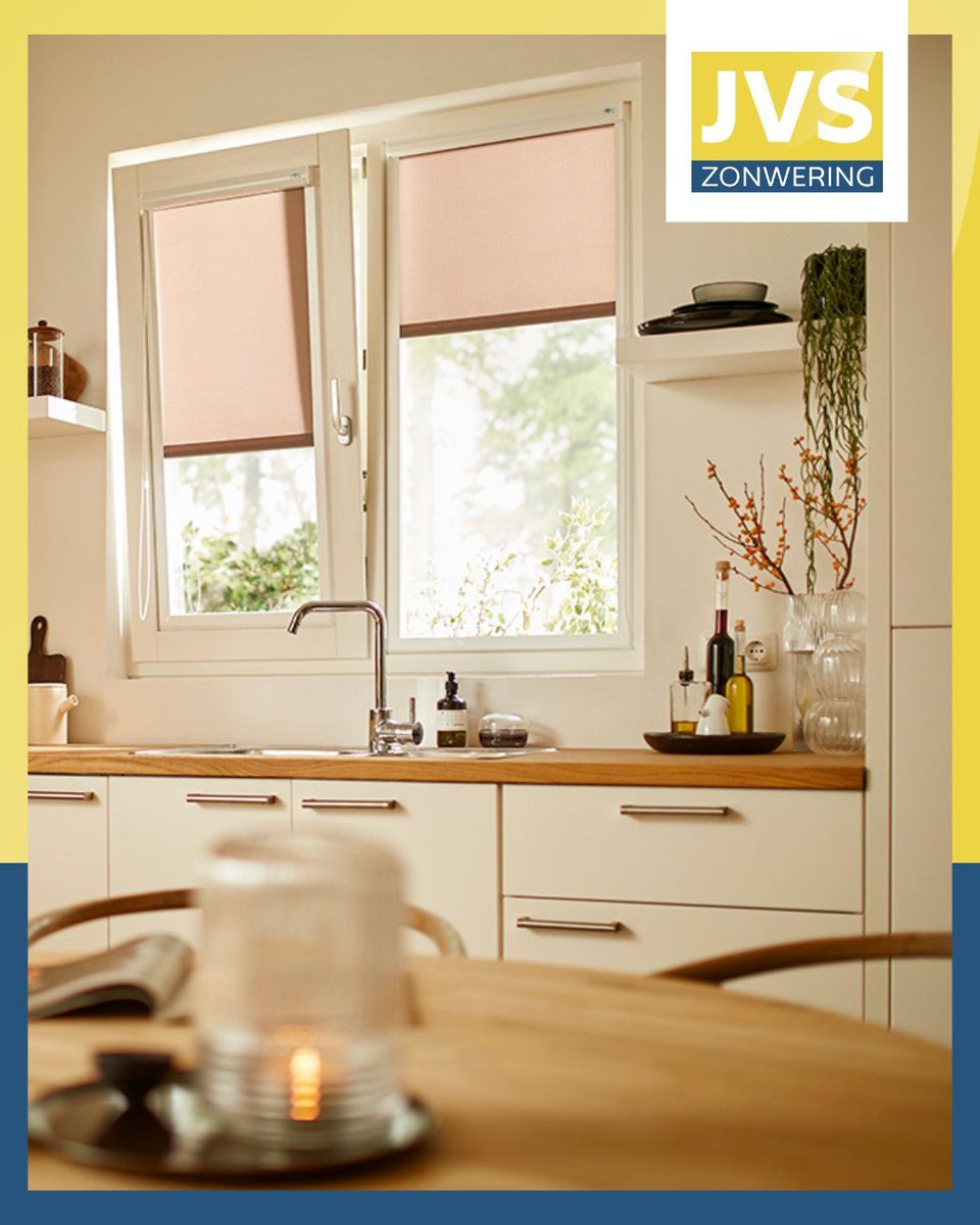 JVSzonwering's tweet photo. 🌞 Geef je huis de perfecte sfeer met rolgordijnen van JVS Zonwering! Ze bieden privacy, beschermen tegen fel zonlicht en passen bij elke interieurstijl. Kies uit diverse kleuren en stoffen. 🏡 #JVSZonwering #Rolgordijn

https://t.co/2jvI3eoJjP https://t.co/M8Ll8oV9TW