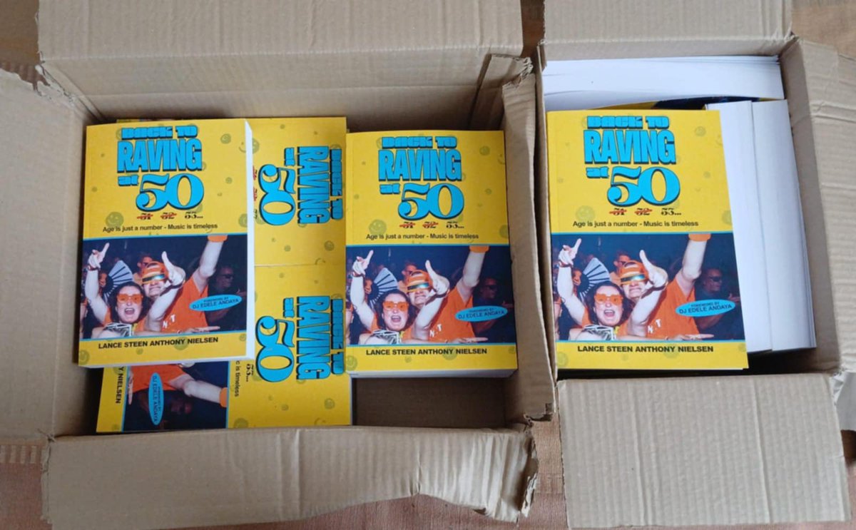 The perfect Christmas gift 'engaging &amp; brutally honest - now available on Amazon - #raving #rave #techno #housemusic #dj #ravers #music #techhouse #technomusic #party #clubbing #dnb #dancing #deephouse - amazon.co.uk/BACK-RAVING-AT…