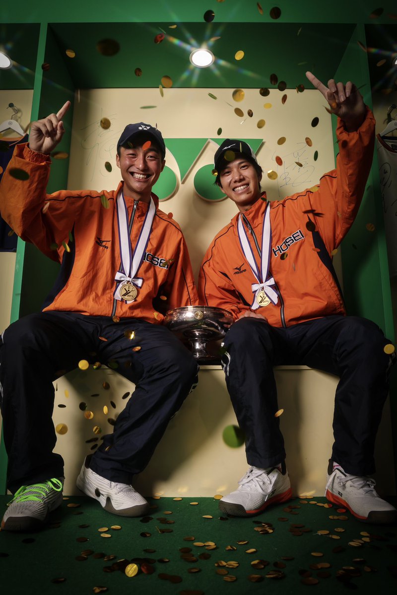 yy_softtennis's tweet photo. #2025全日本選手権🗼
#JAPANフォトブース

🏆Champions🏆
橋場柊一郎・菊山太陽ペア(法政大学)
 
#ソフトテニス
📸@xomami_ https://t.co/CsPKaCwcOX