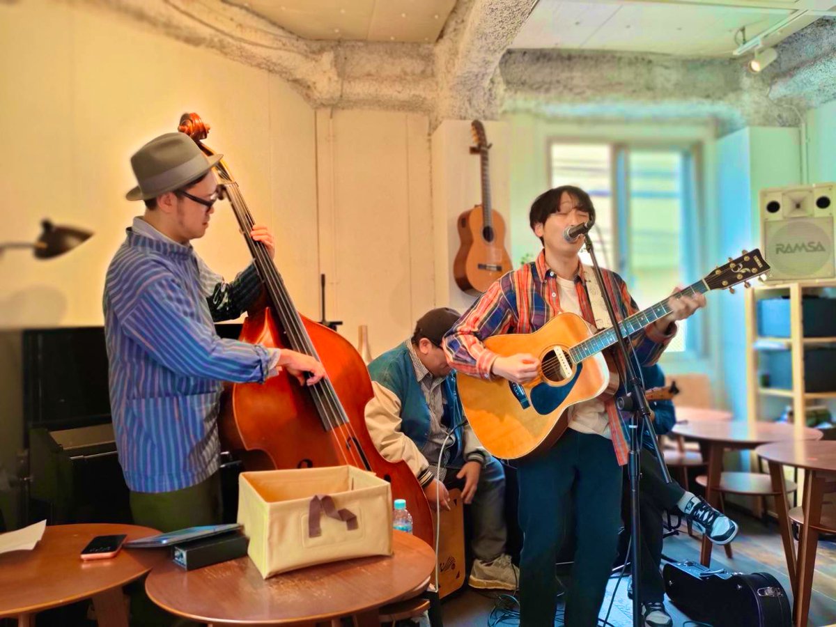 exitkazmasa's tweet image. しかし俺痩せたなー。痩せたよね。