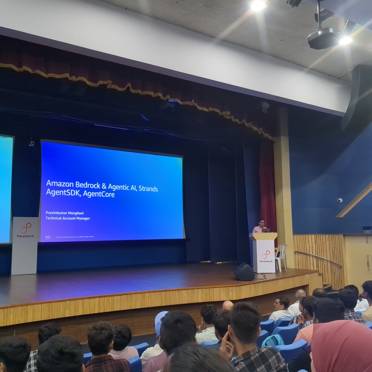 And the kickoff begins with Something Trending 📈
Building AI Agent using Amazon SDK 🤖 by Pravinkumar Menghani sir 

#awsusergroupnagpur 
#aws #AIAgent #amazonBedrock
<a href="/awsugngp/">AWS User Group Nagpur</a>