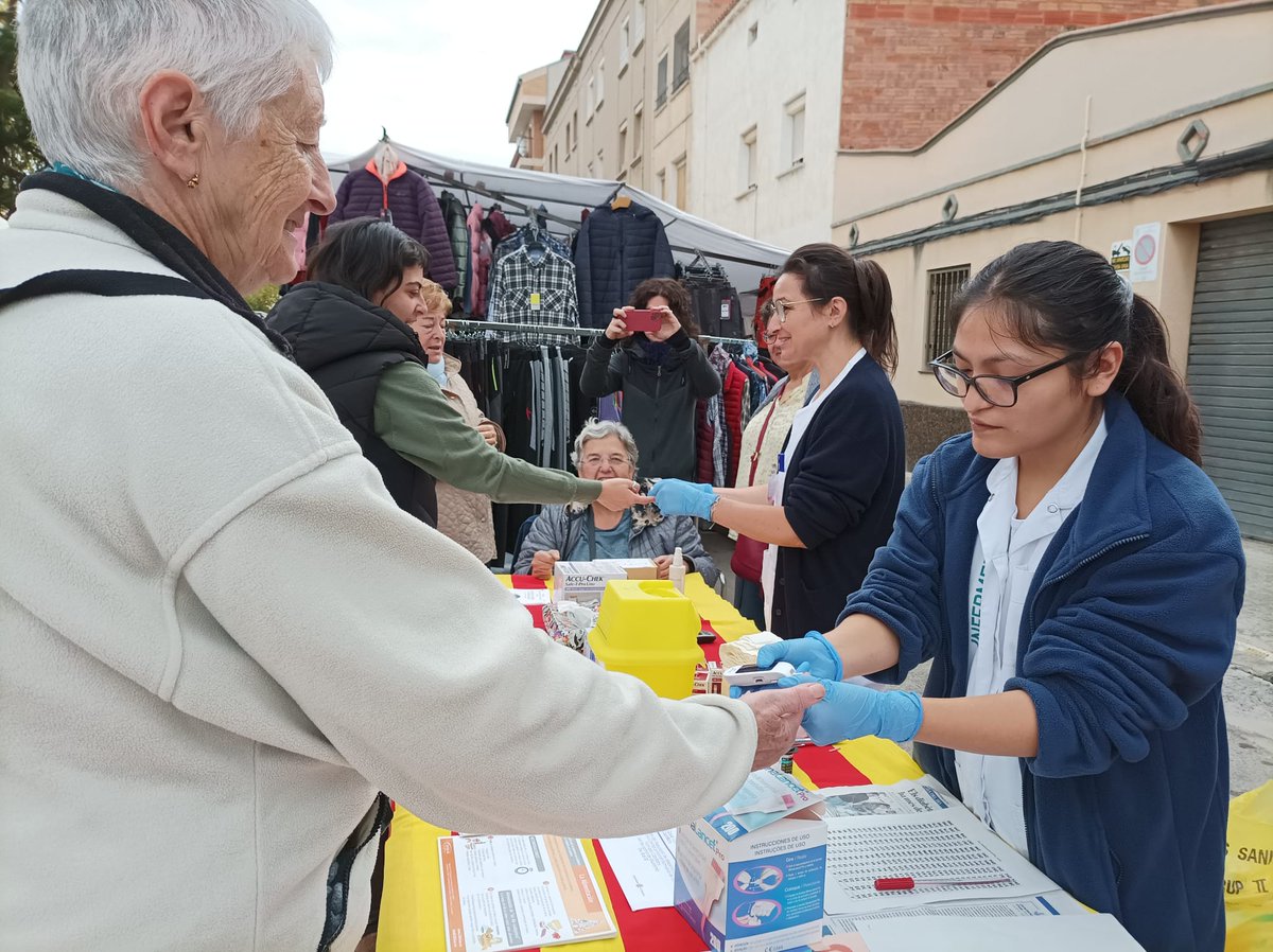 Professionals de l'atenció primària de l'<a href="/icscat/">ICS. Generalitat</a> a Osona i Berga organitzen activitats per promoure hàbits saludables amb motiu del #DiaMundialDiabetis.

Consulta les propostes que es fan a Vic, Sant Hipòlit de Voltregà i a Berga fent clic aquí!

➡️ics.gencat.cat/ca/Ciutadania/…