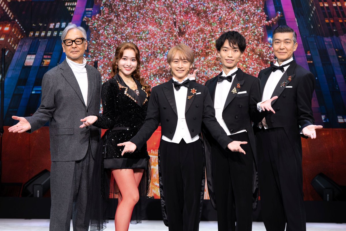 Stage_News_jp's tweet image. #藤井直樹 がミュージカル初出演・主演
ミュージカルショー『THE GIFT』開幕！

開幕コメント＆舞台写真が到着
stagenews25.jp/?p=107241

#中村浩大(#SpeciaL) #小南満佑子 #大澄賢也 #菅野こうめい #THEGIFT