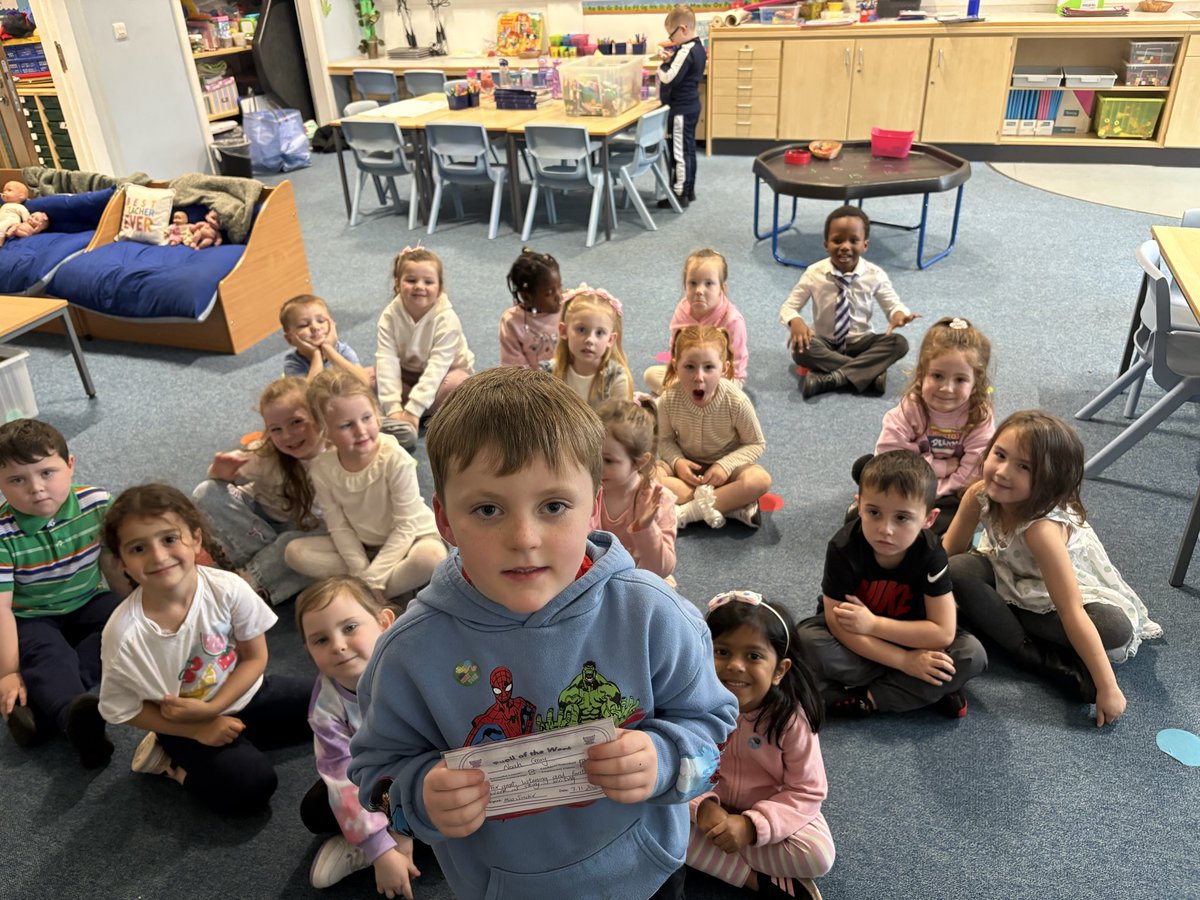 Miss Sinclair P1a tweet media