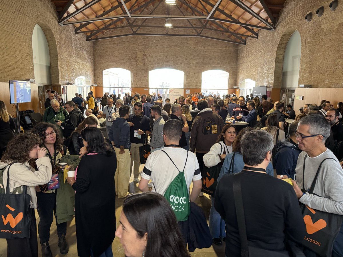 Pablo Moratinos 🦊 tweet media