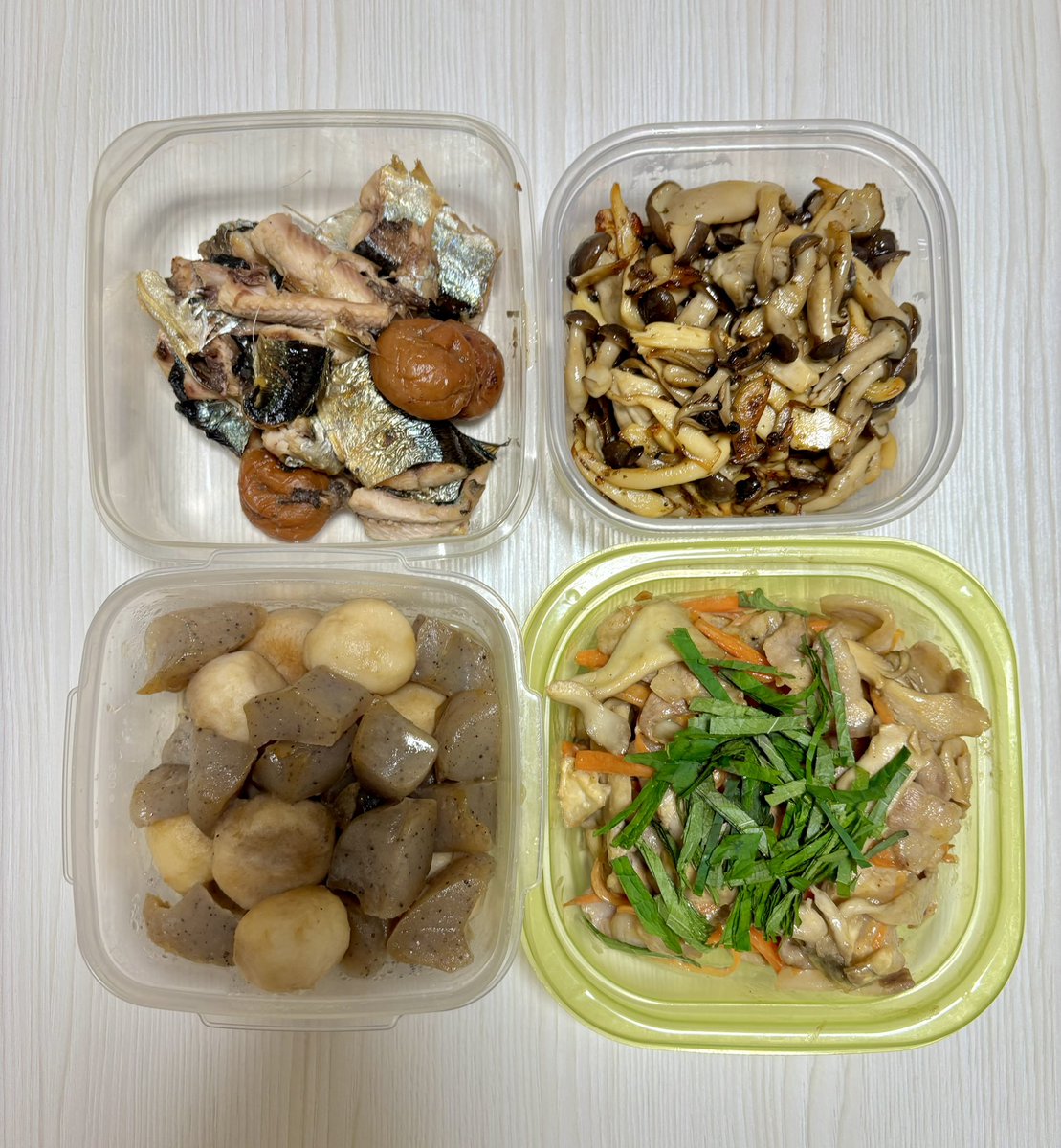 cstkhs's tweet image. 明日は予定があるので今日のうちにお弁当のおかず作り置きを完了☑️

相変わらず茶色いけど薄茶色を覚え始めた😆ちょっと成長🤏