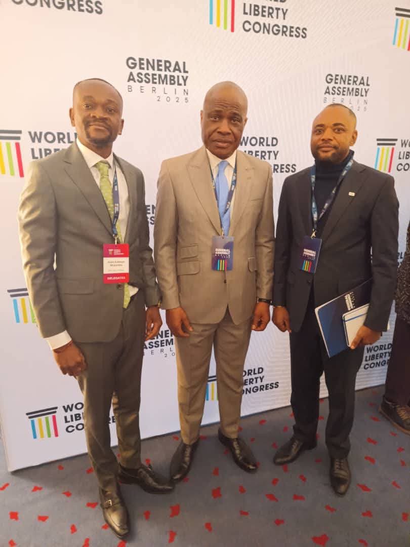 Le Président Martin Fayulu prend part à l’Assemblée générale du World Liberty Congress, qui se tient à Berlin.
Ce forum international réunit des leaders politiques, des intellectuels pour réfléchir aux enjeux liés à la liberté, à la démocratie et à la gouvernance,