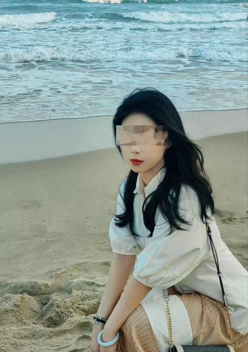 济南字母墙 tweet media