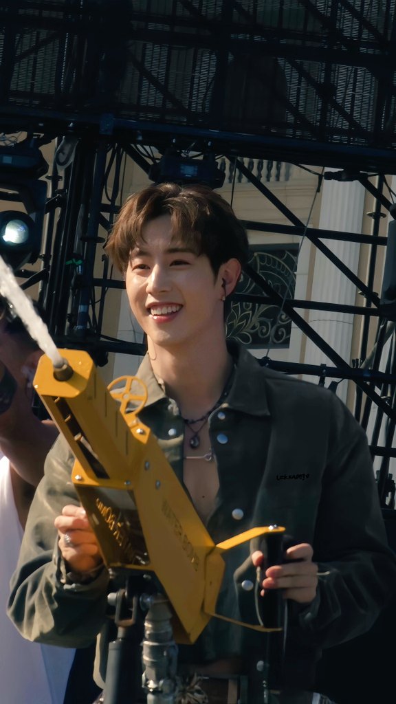 WATERBOM ประเทศไทยใครจัดพามาร์คต้วนมาทีค่ะ นู๋รักเค้า🥹🥹

MARK TUAN IN MACAO
#MARKTUANxWATERBOMBMACAO
#MarkTuan <a href="/marktuan/">Mark Tuan</a>