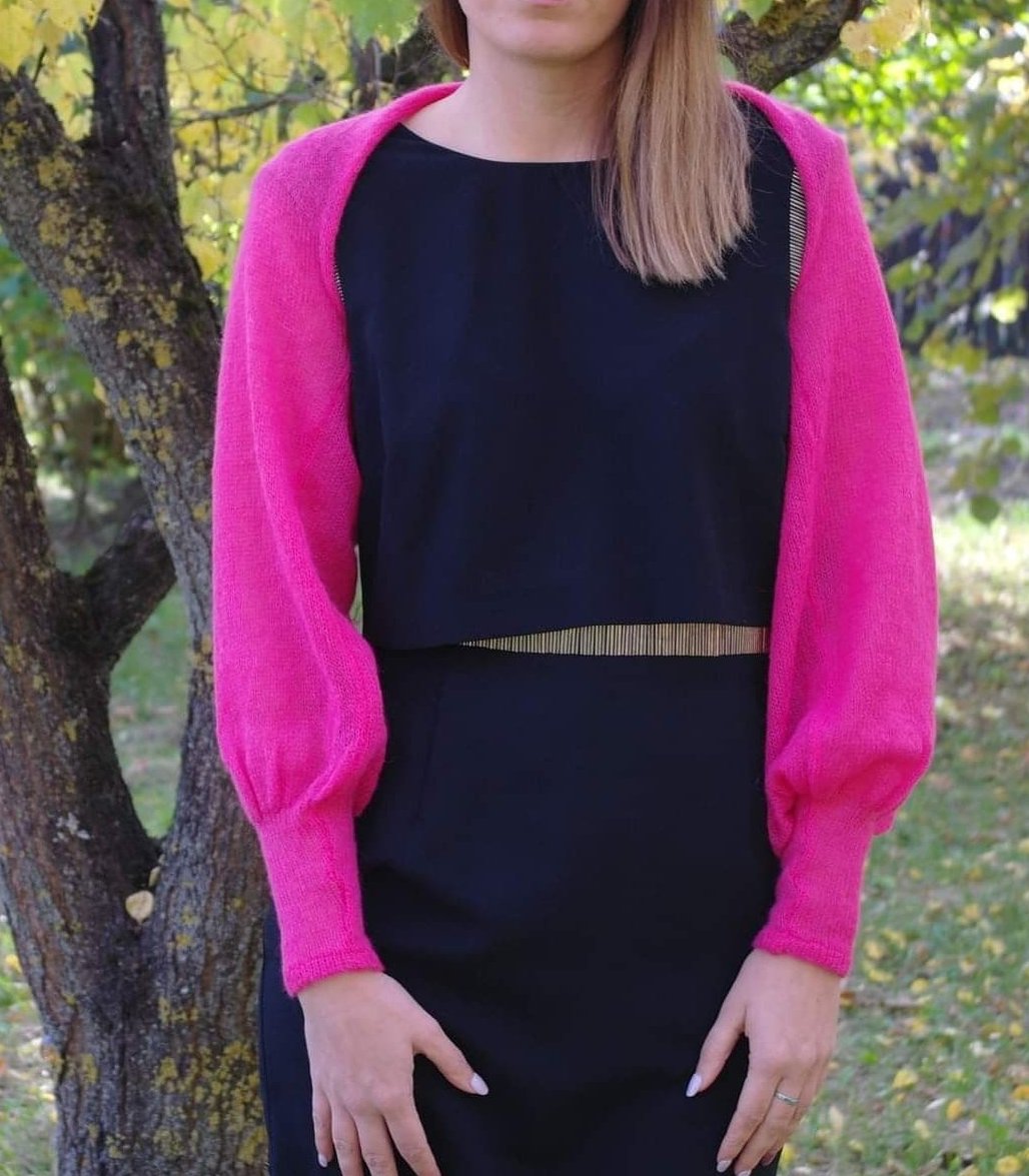#Bridesmaid #bolero #knitted #mohair #sweater #Wedding #shrug #hot #pink bolero #oversize #fashion #Romantic #Evening #CoverUp #handmade #jacket 

etsy.me/42hp0au