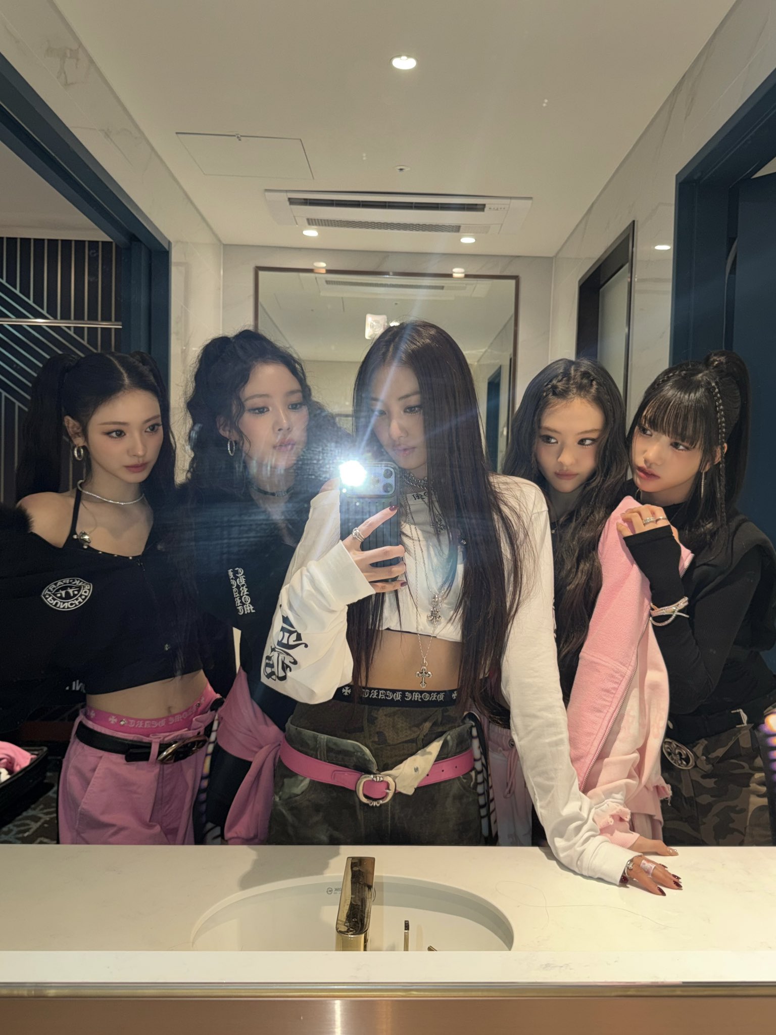 G5OrfjtbIAA6039?format=jpg&name=large