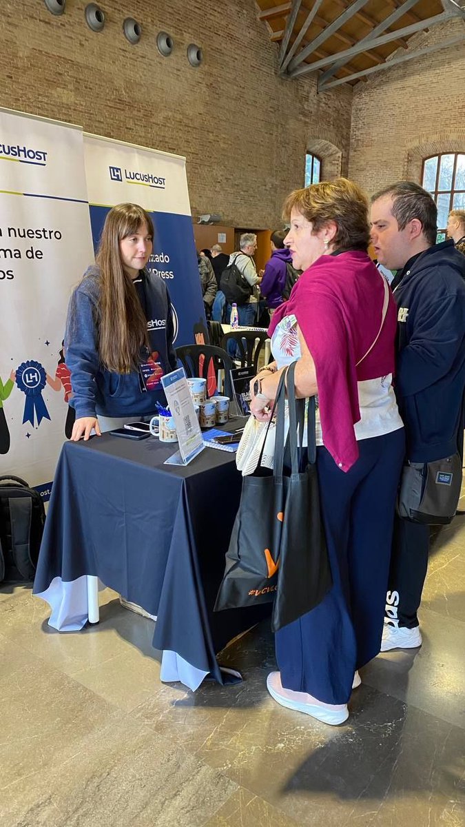 WordCamp Valencia - WordPress tweet media