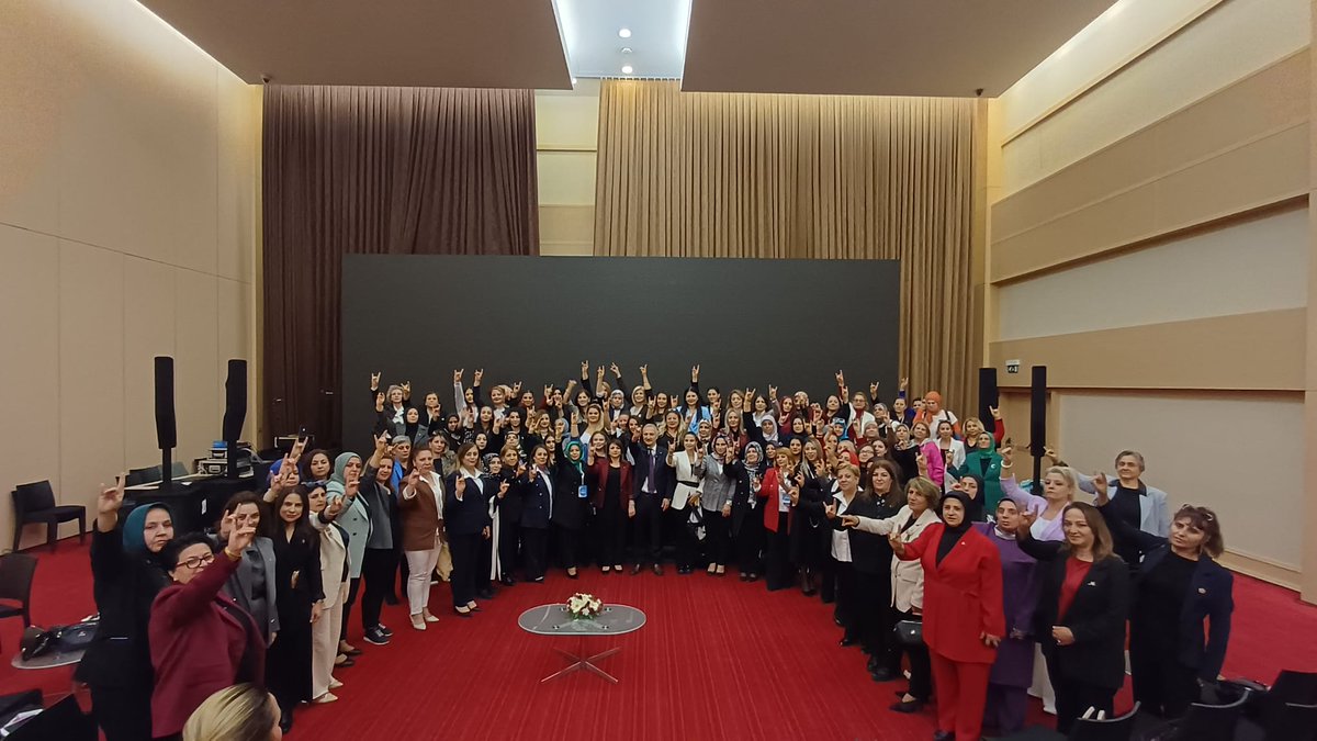 Türkiye’nin sağlık geleceği, bugün Ankara’da ortak akılla şekilleniyor.

Milliyetçi Hareket Partisi öncülüğünde;
"Türk Sağlık Sisteminde Yenilikler Çalıştayı” başladı.

#SağlıktaYenilikler #TürkSağlıkSistemi #MHP