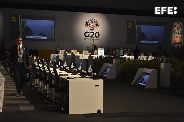 Sudáfrica toma nota del anuncio "desafortunado" del presidente de EE.UU., Donald Trump, de que ningún funcionario de su Gobierno acudirá a la cumbre de líderes del G20 (grupo de países desarrollados y emergentes) que tendrá lugar este noviembre en el país africano.