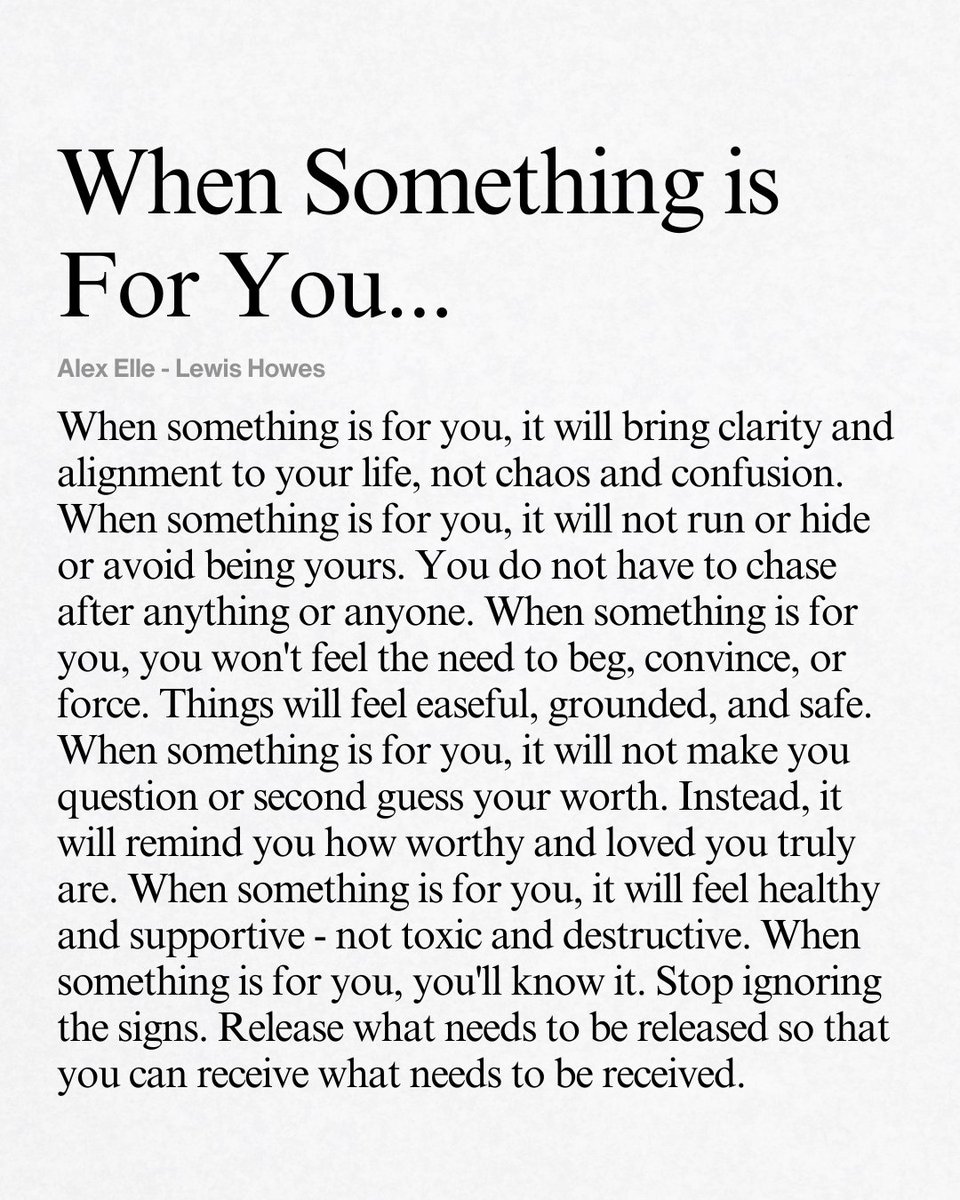 When something is for you... ❤️
Words by, @alex_elle