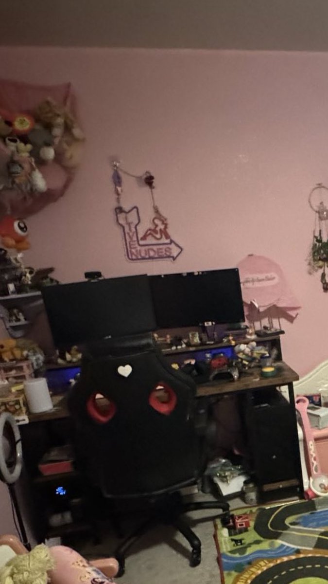 Colin the Crypto Ocelot tweet media