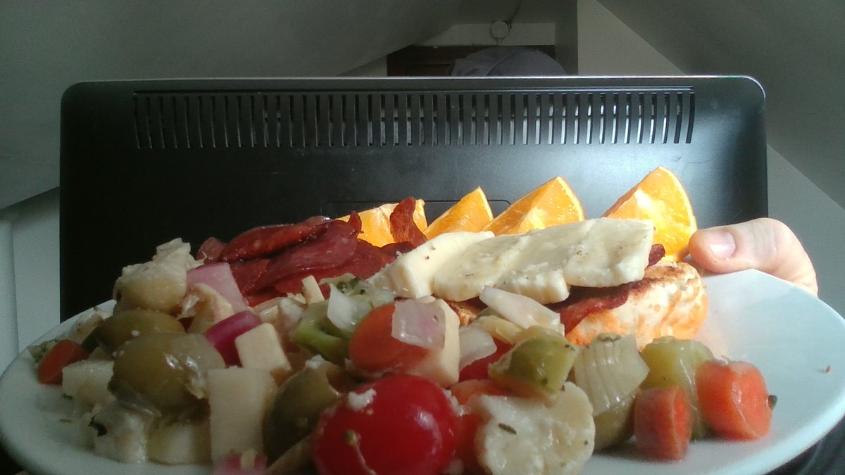 Lordoomer's tweet image. Time for brunch because Saturday 'morning' indie game programming takes a lot of energy... 
#CookingLegend #programmer #indiegame