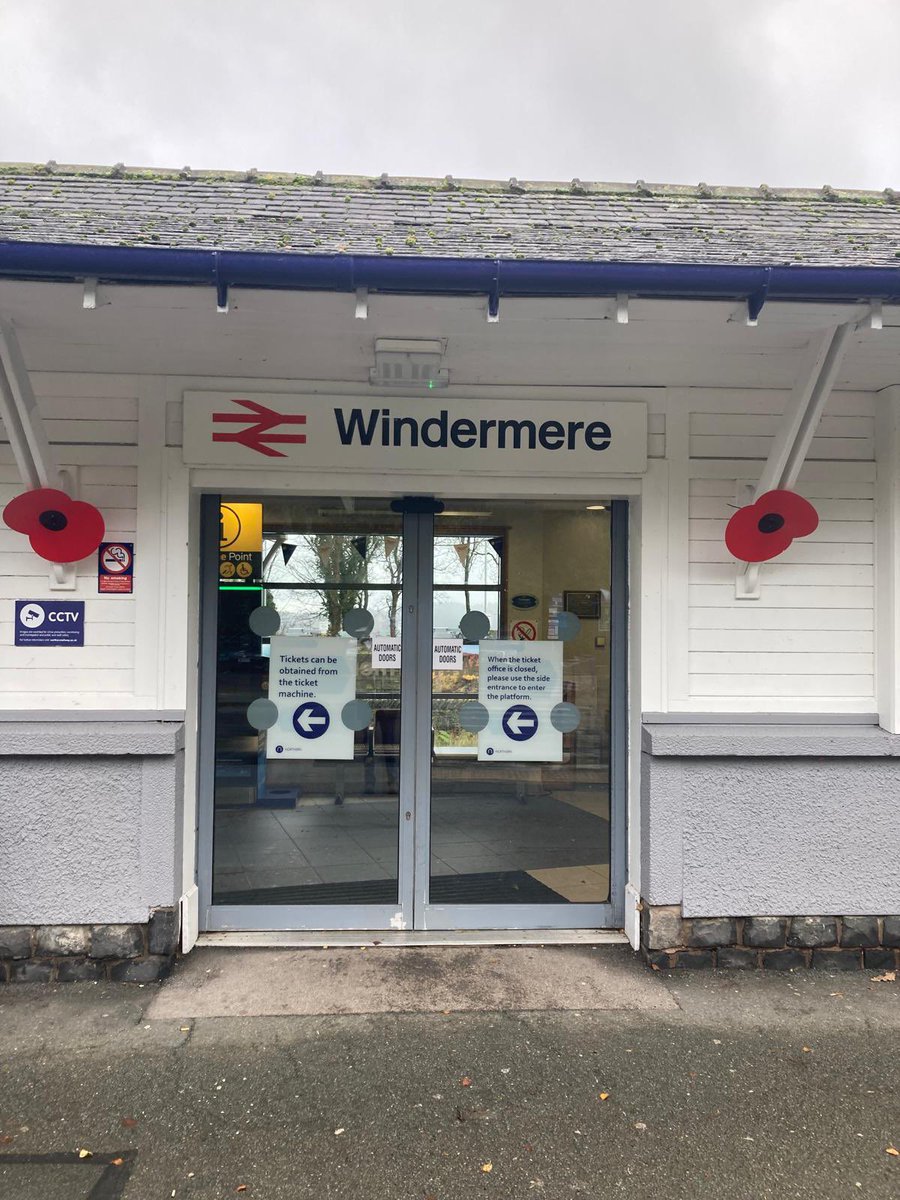 Wonderful re-appearance around Windermere today of the knitted Rememberance Poppies created within our community in memory of those that were lost.