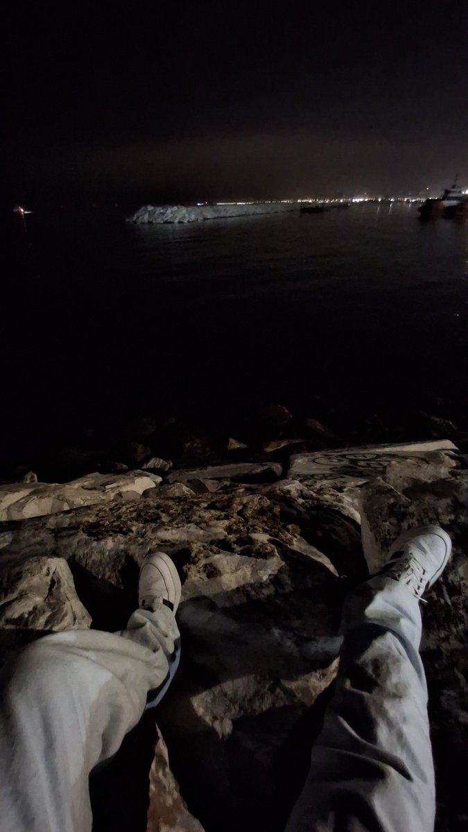 Benim arkadaşlarım saat bilinci olmayan essekler