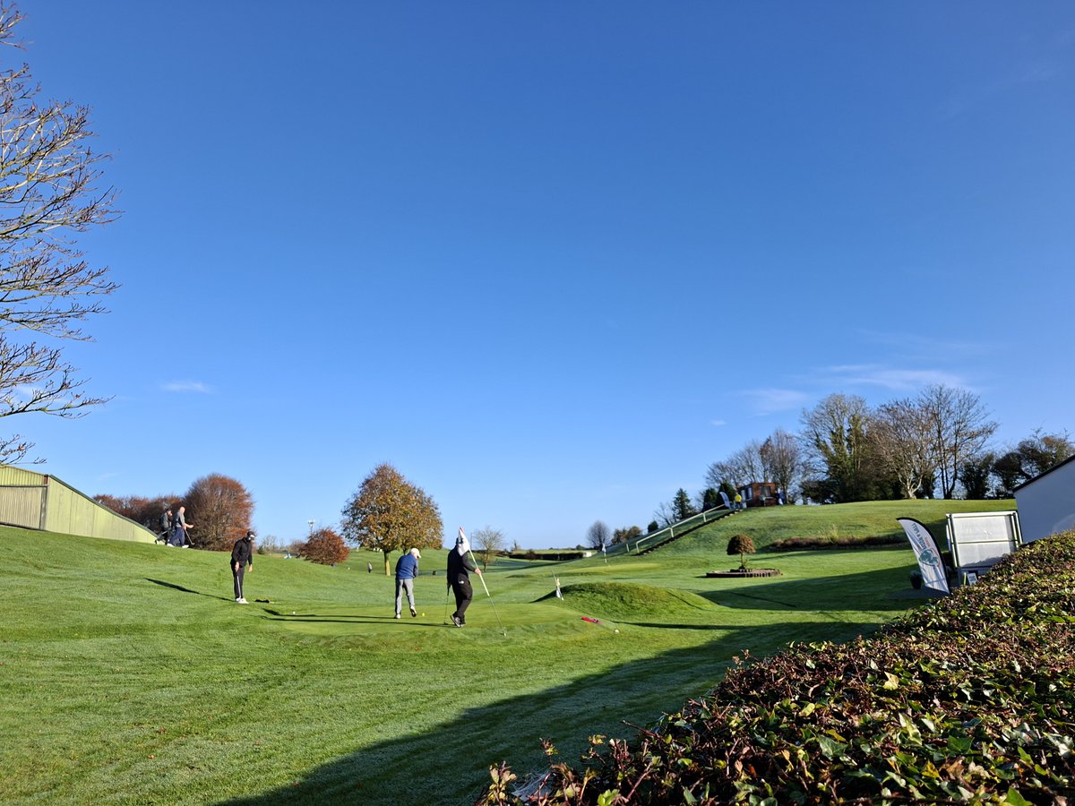 FIPPApitch's tweet image. WPPT Ireland Master - Holder John Walsh leads overnight
fippa.org/news/531/wppt_… #pitchandputt #FIPPA