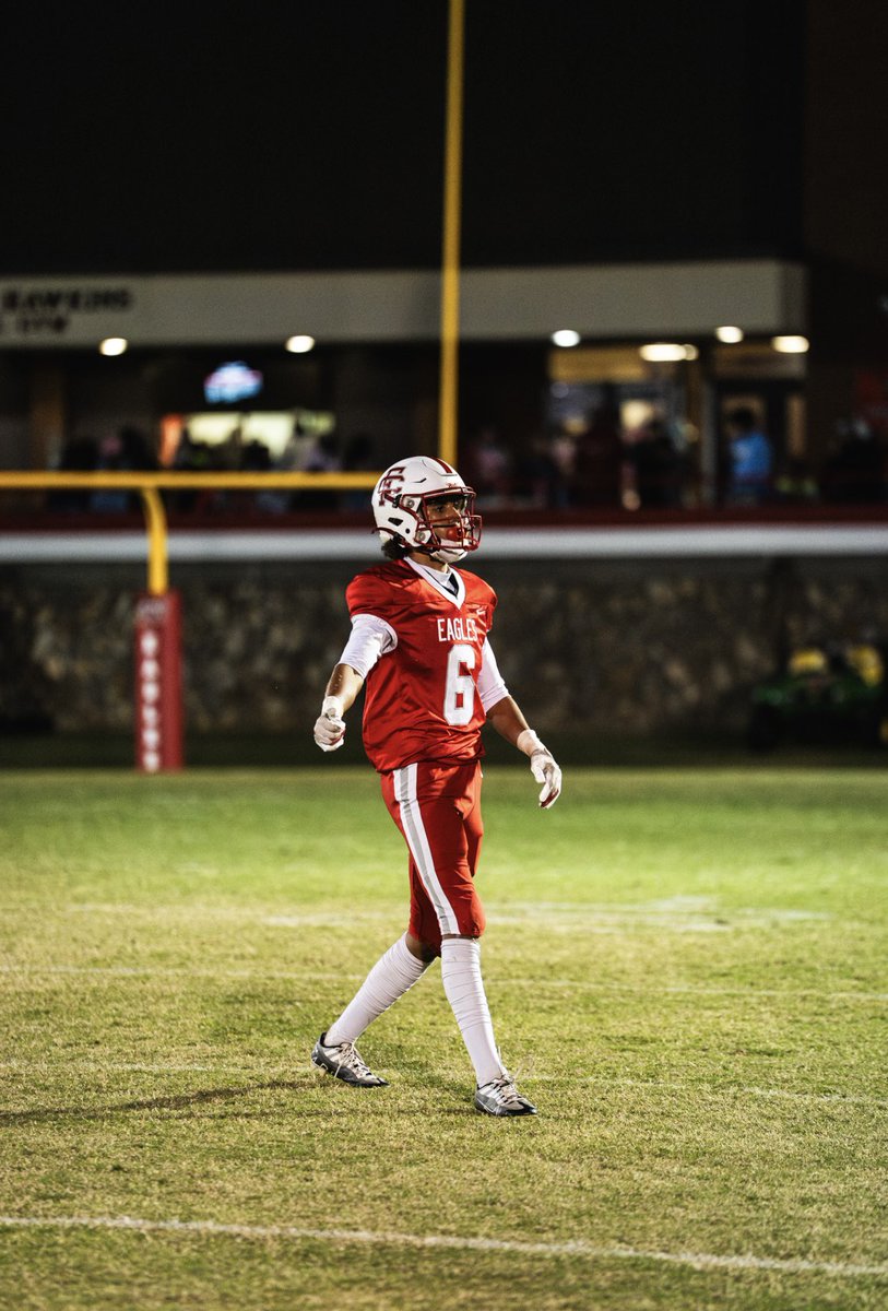 quincy_pruett's tweet photo. Blessed to say I’m the first 1,000 yard receiver in Franklin County High School history. Legacy in the making #eaglepride @CoachQVA @District2pod https://t.co/YLPEnGOp0w