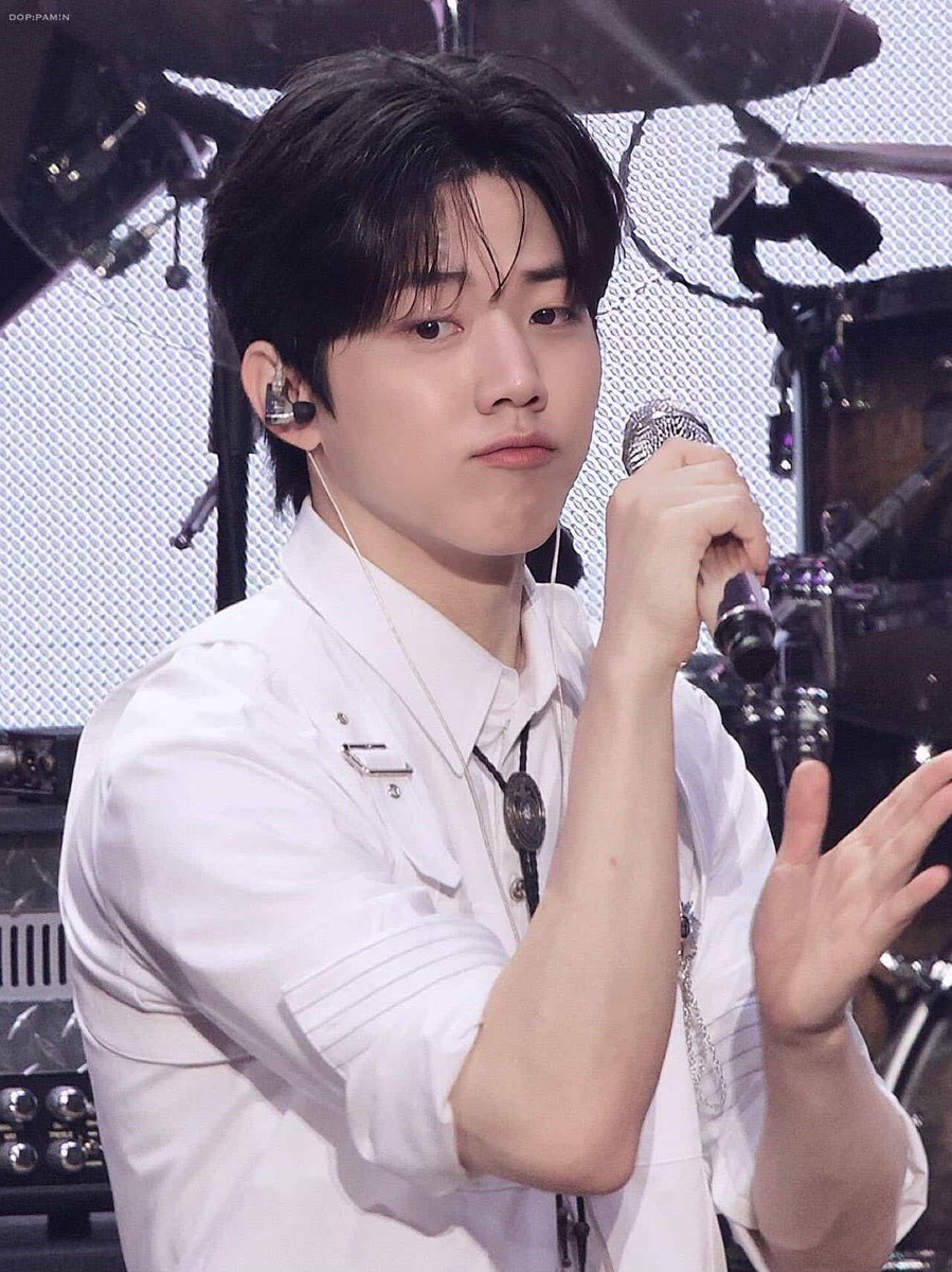 도식이 tweet media