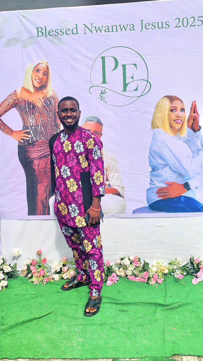 ejike_miguel's tweet image. Wedding guest