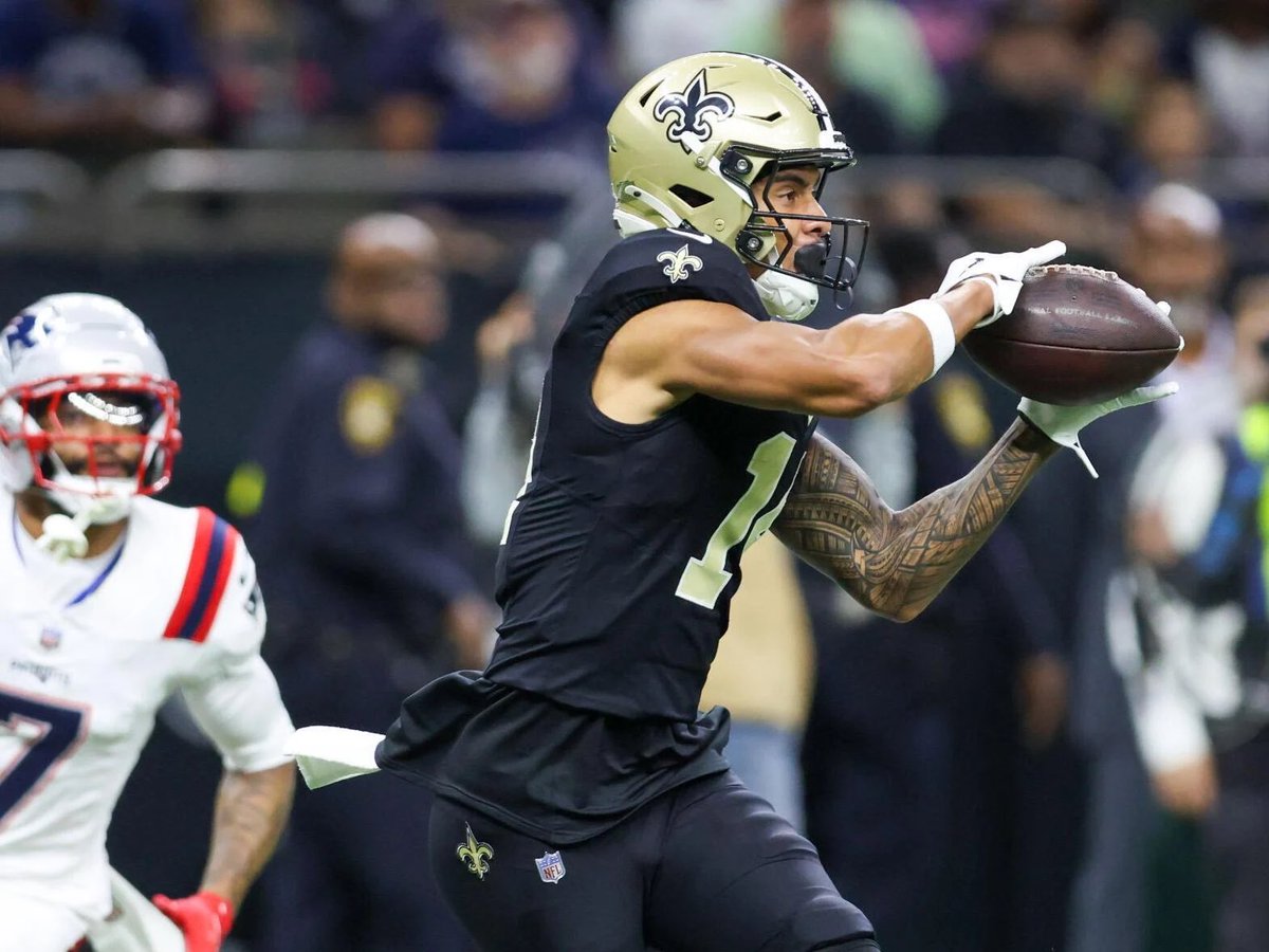 PorkPlays_'s tweet photo. NFL Sunday Pick #2

Devaughn Vele O 20.5 Receiving Yards
(-120|B365)

Who’s gonna step up for this saints offense👿😈

Vele time…. with Rashid Shaheed gone to Seattle someone has to step up, and this is the perfect game against the Panthers 

Olave is the clear WR1 and definitely needs someone to step up big if this saints team wants to win, Vele should be seeing a lot more snap % now and hopefully build a strong chemistry with Tyler 

Average yards per attempt against Panthers 6.9 yards/att

The Panthers are allowing WRs to produce at a meaningful rate, the WRs aren’t blowing the defense off the field with high YPR or massive breaks, but consistent receptions and yardage which i’m looking for Vele to take advantage of some yards after the catch and clear this line

#GamblingX #nfl #DraftKings #fanduel #playerprop