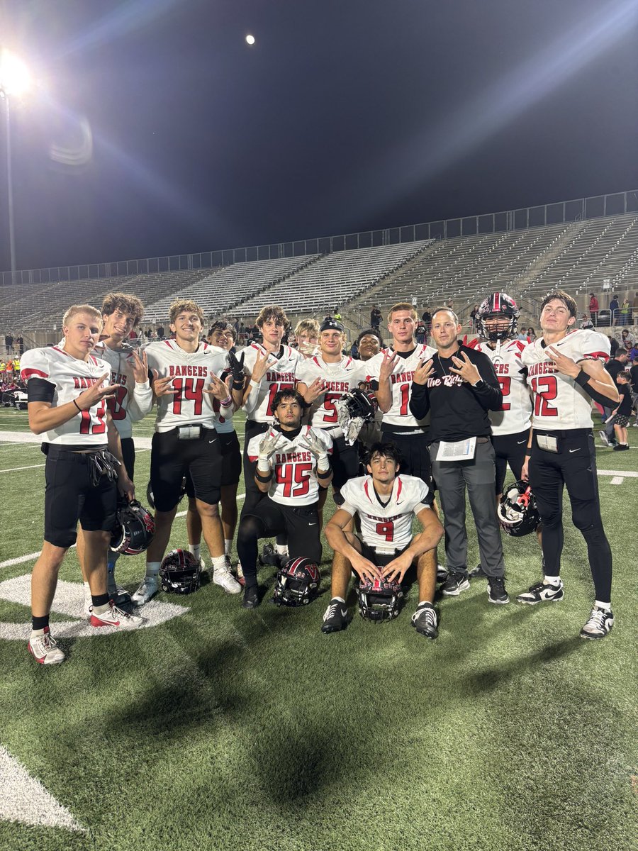 coachtraxler's tweet image. Super proud of the work this group has put in all season to get to this point. Playoffs are not the expectation. Raising that 🏆 after 16 games is the expectation. REAL season starts now. Drip, you’re on the ⏰

@vrhsfootball 

#RUNET #PumpJacks