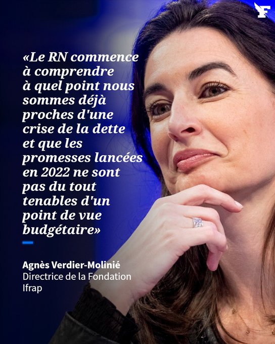 RoseLouise48520's tweet photo. @chacha28011 même @GeorgiaMeloni dit que #MLP est de #gauche sur le plan éco, et #GMeloni est pourtant la référence de @MarionMarechal ! Si le #RN refusait l'alliance avec #EZ, par loyauté #MMarechal n'aurait pas dû s'allier au #RN ; facile ensuite d'accuser #EZ de l'avoir éjectée de #R! ! https://t.co/fzAcVE60wT