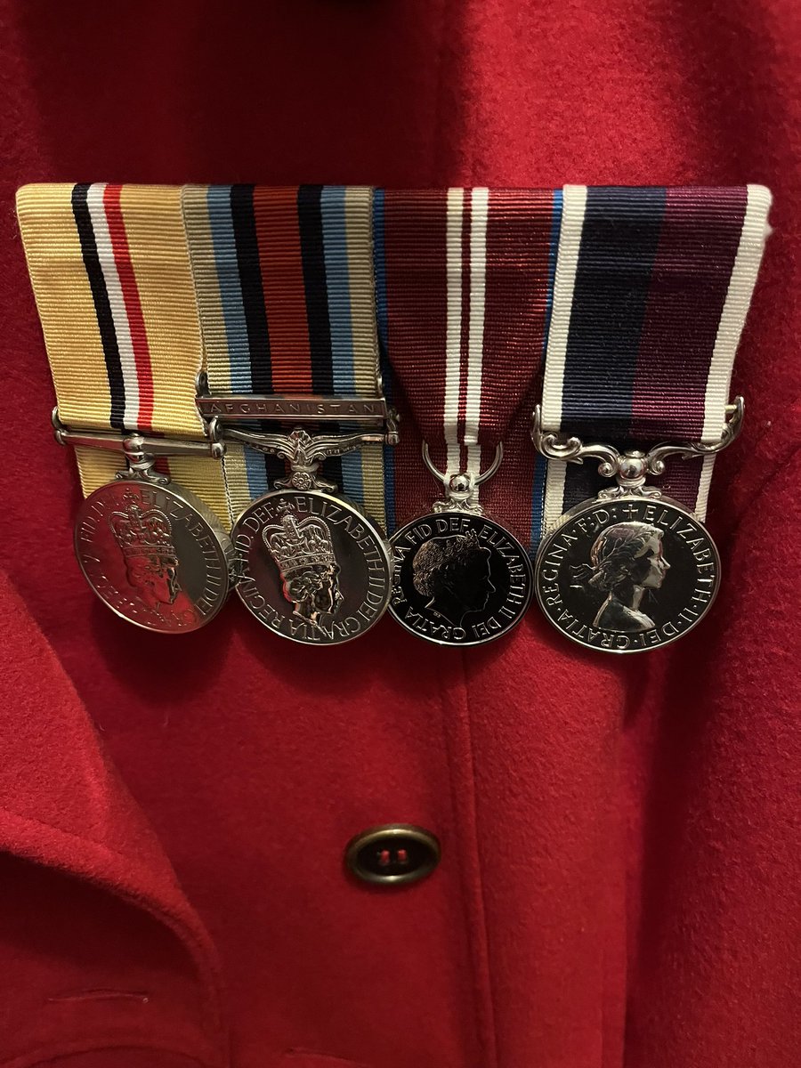 Chinook Crew Chick tweet media