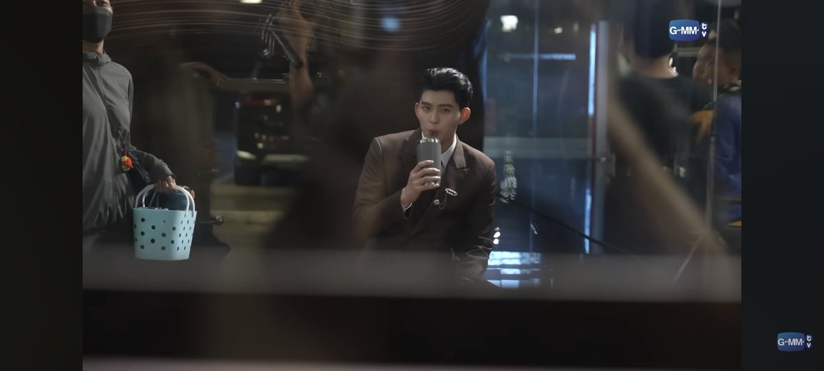 userphuwin's tweet image. baru mulai tapi udh salfok ini tumbler apa dan berapa oz ya #pengen 

ME AND THEE SPECIAL EP0
#MeAndTheeSeriesSpecial