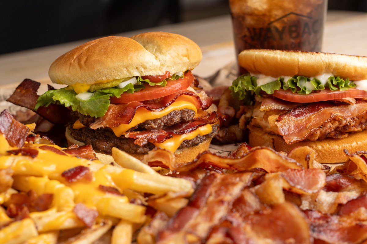 waybackburgers's tweet image. You're bacon me crazy!

📷: Double Bacon, Bacon Cheese Fries, Chicken BLT