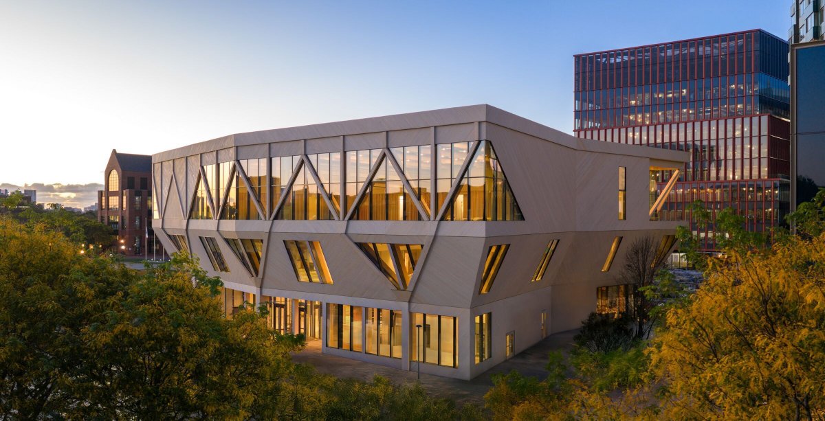 Archello tweet media